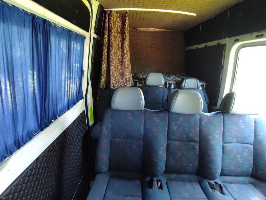 Vând VW Crafter 2.5 TDI