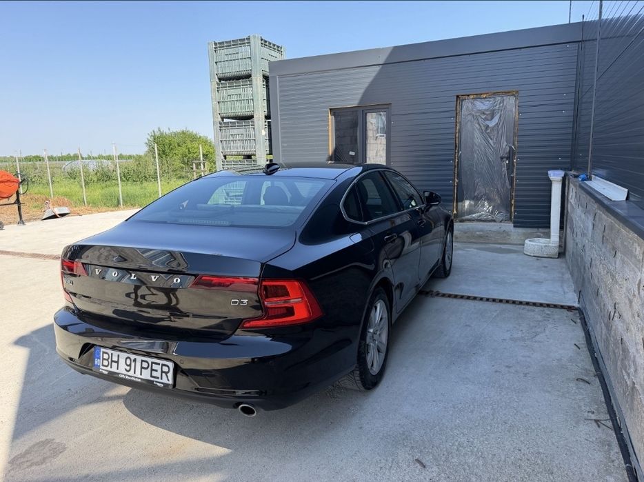 VOLVO S90 2018 — imagine 10