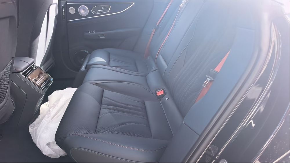 Zeekr 001 Ultra+ 2026