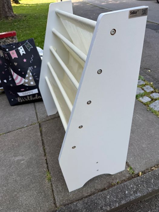 Етажерка за книги , детски книжки