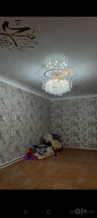 Hovli joy sotiladi