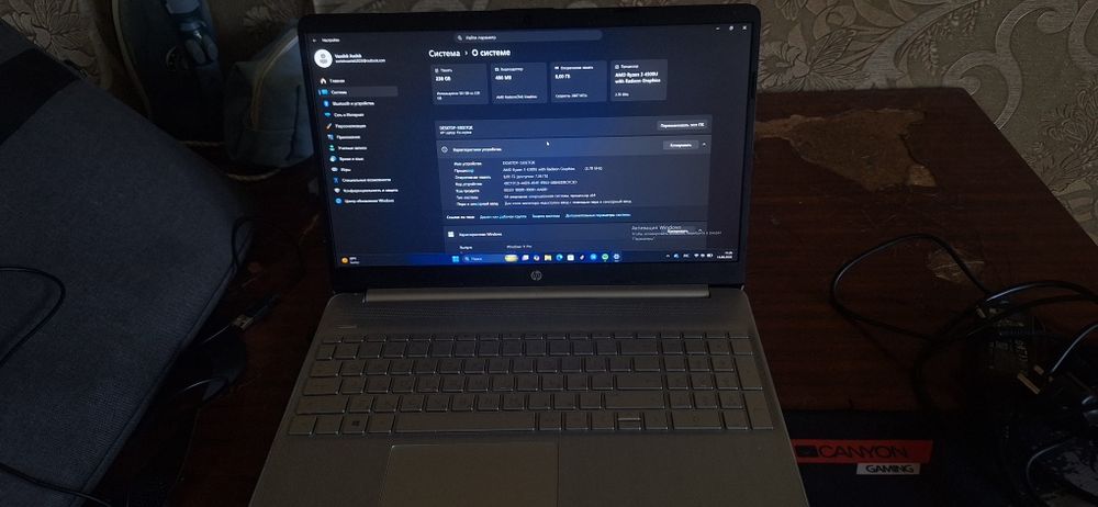 Ноутбук HP Laptop 15s-eq очень качественый все хорошо роботает