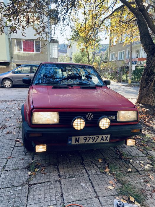 Продавам VW JETTA 2 TD