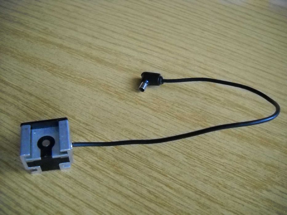 Продавам нови аксесоари за фотосветкавица