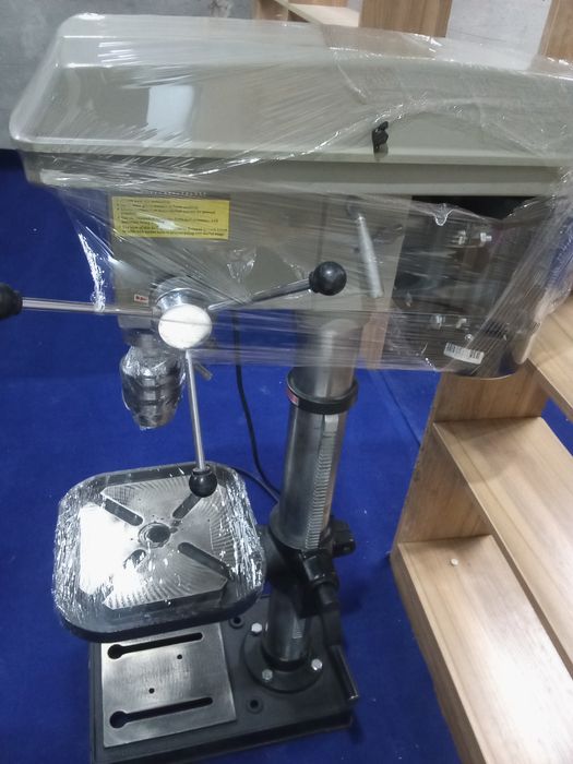 Сверлинный станок  crown