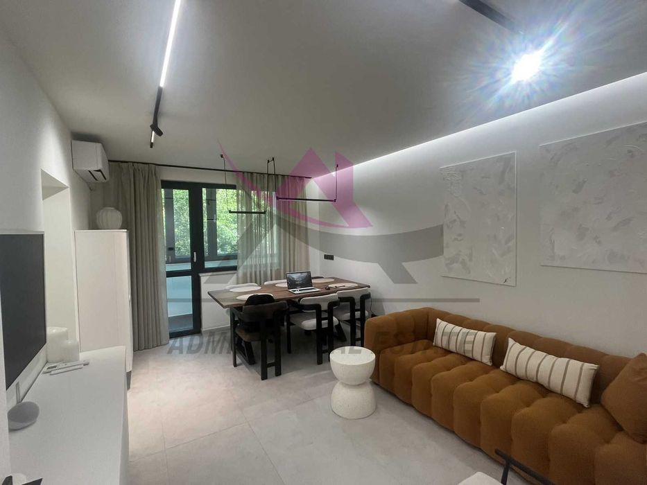 Дава се под наем Тристаен апартамент в Варна, Трошево - 100 кв.м за 1050 € - Снимка #1