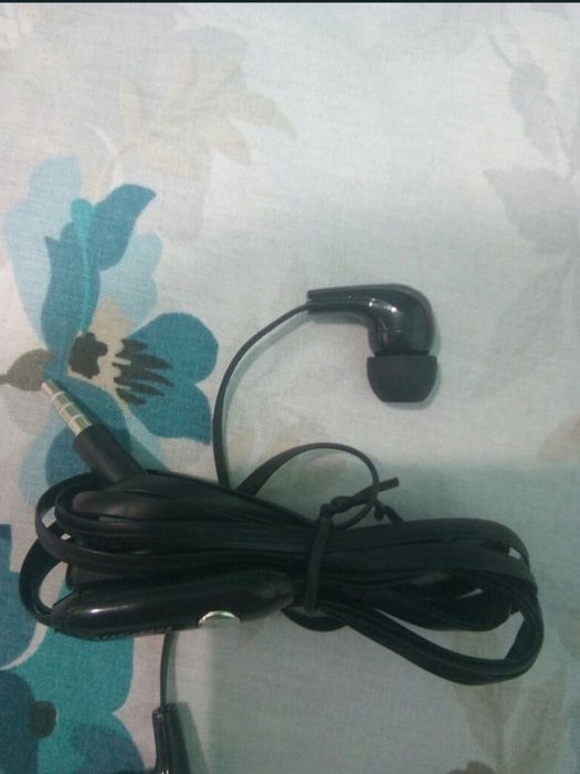 Căști cu fir buton oprire/pornire VISION, noi