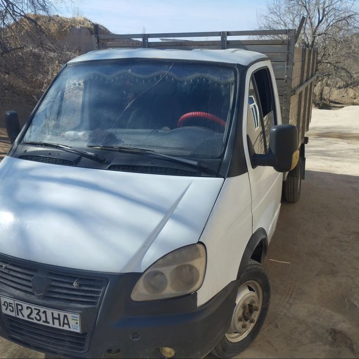 Транспорт  грузовые автомобили