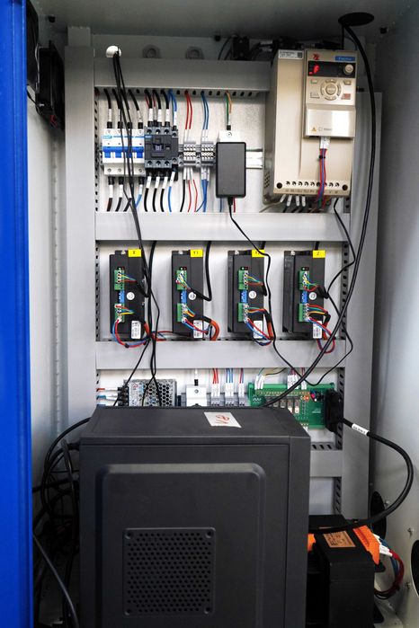 Фрезерный станок с ЧПУ DM BasisCut 3020M-6