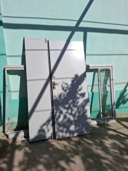 Дверь сыртқы есік