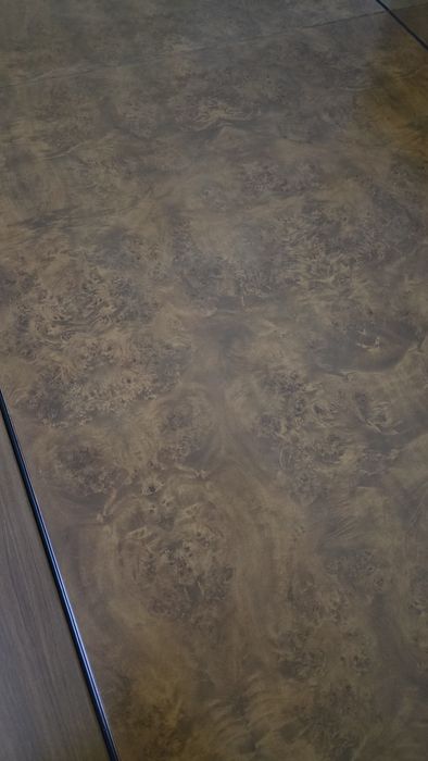 Стол для гостиной раскладной