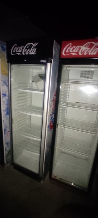 Холодильник стеклянный с доставкой