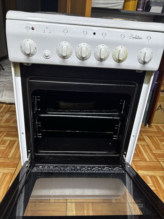 Плита 4-х комфорочная