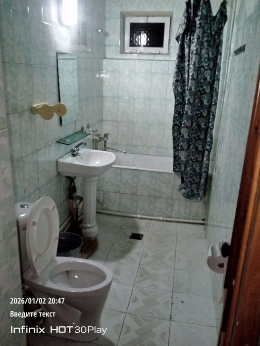 Срочно не дорого сдается домик секционного типа в ценр городаСамарканд