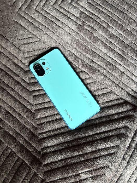 Продам смартфон Xiaomi Lite 11 5g NE