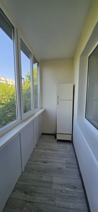 Продам трехкомнатную квартиру