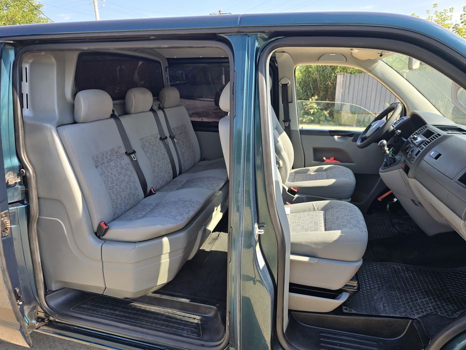 Vw transporter t5  4motion.  Dublu-cabina  Lung.   4x4