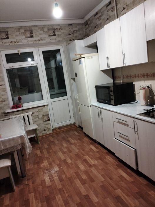 Продам квартиру мкрн Водник-1