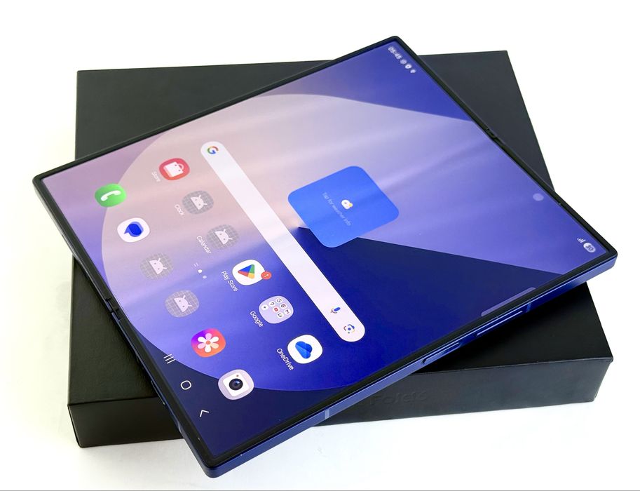Samsung Galaxy Z Fold 6 5G 512GB 12RAM Navy Отличен! Гаранция!