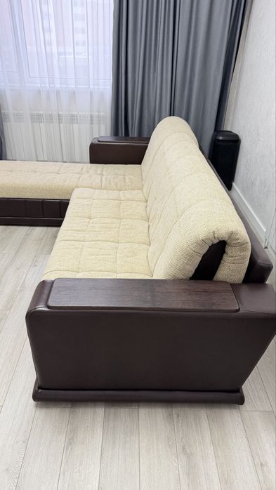 Уютный угловой диван, раскладной!