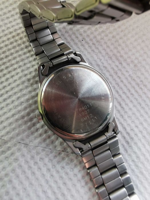 Ceas Dugena quartz inox waterresistant limbile si indicatorii orari fosforescenti