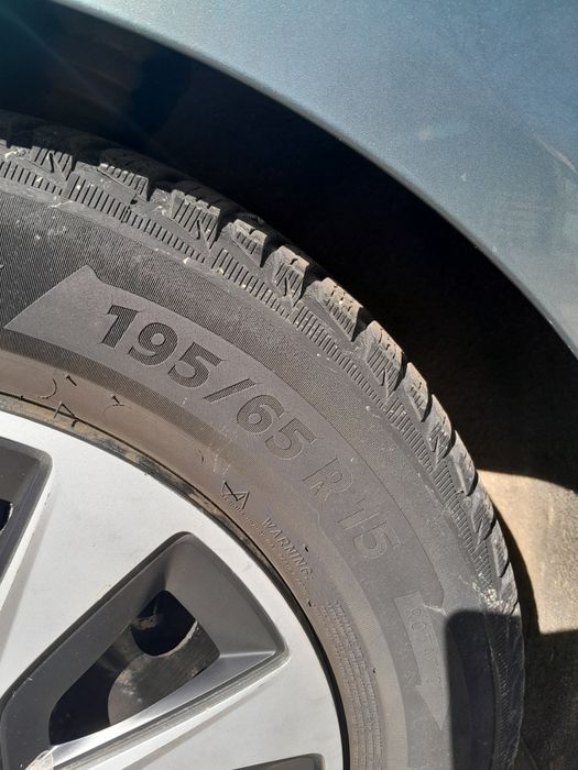 Jante  cu anvelope Michelin 195 65 R15  / 5x112