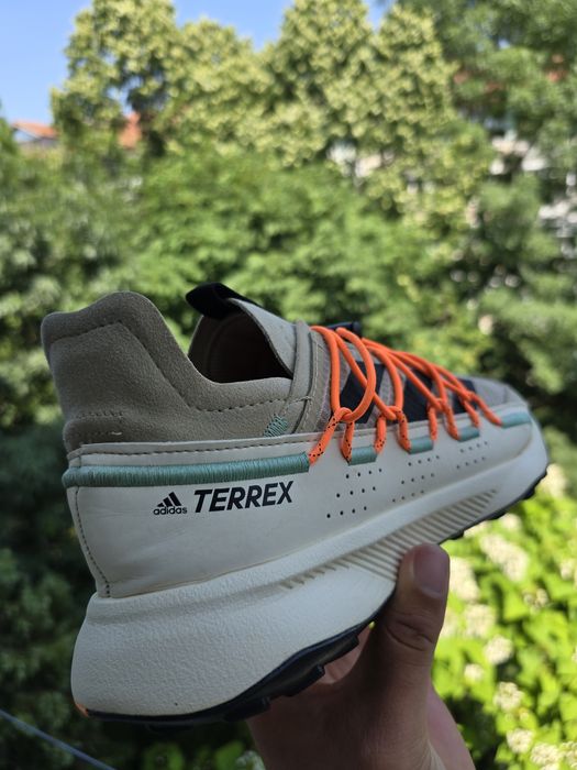 Adidas Terrex Voyager