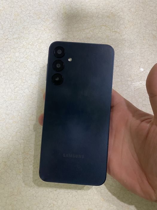 Samsung    A 16