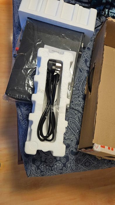 Rega Mira 3 Интегриран усилвател