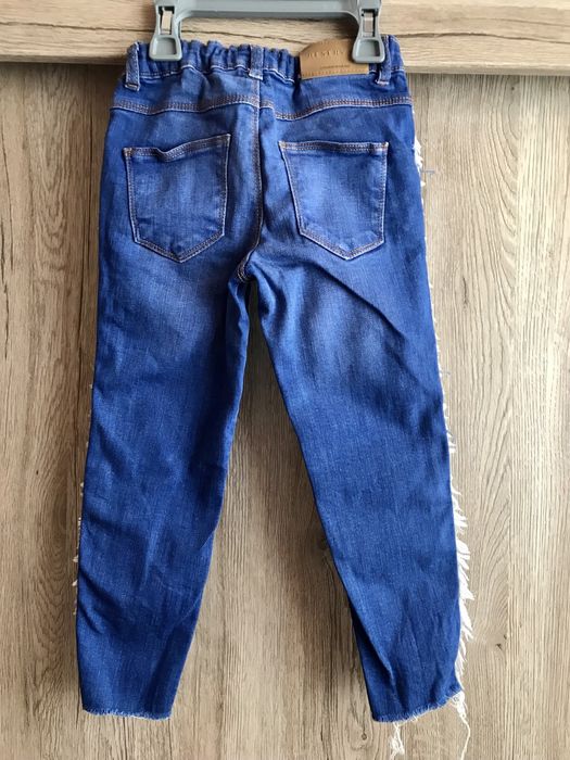 RESERVED дънки за момиченце - размер 110