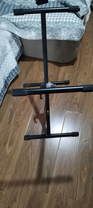 ORGA Yamaha PSR-S670 + Suport + Husă originală+ ritmuri