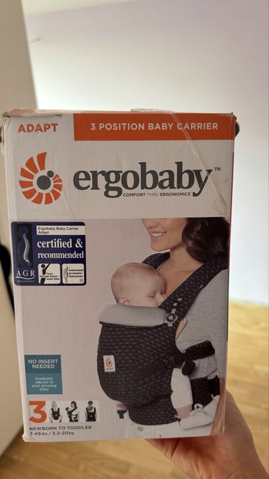 Ергономична раница- Ergobaby adapt, подходяща и за новородено бебенце.