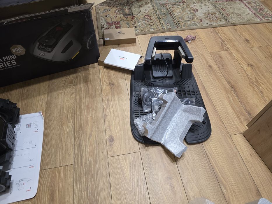 robot de tuns gazonul Yuka mini series 800m2