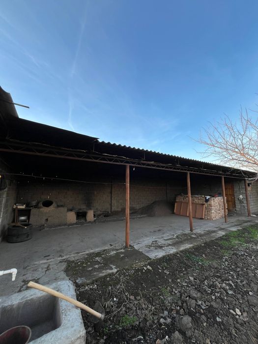 Toshkent viloyati, Oʻrtachirchiq tumanida, Hovli 10 sotix