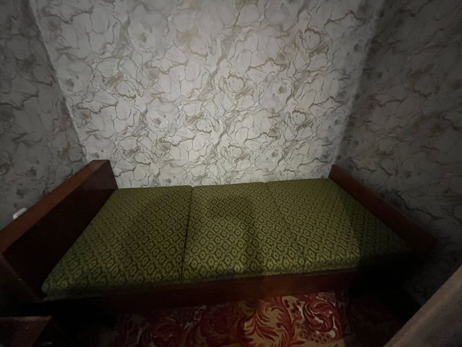 Отдам кровать.