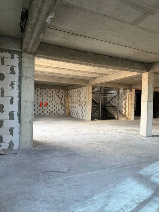 Сдаем отдельно стоящие здание на улице ахмад дониш, себзар А98