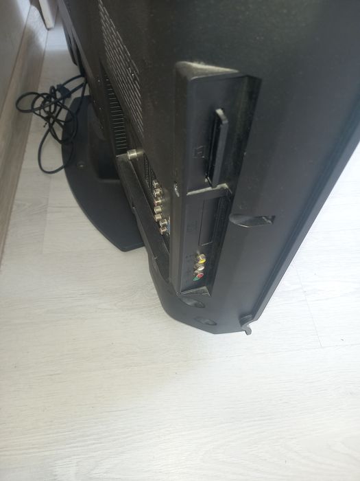 Телевизор Sony хорошо состояние