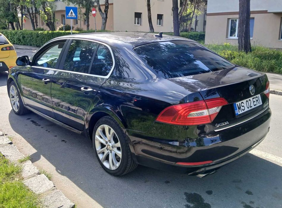 SKODA Superb 2014 — imagine 4
