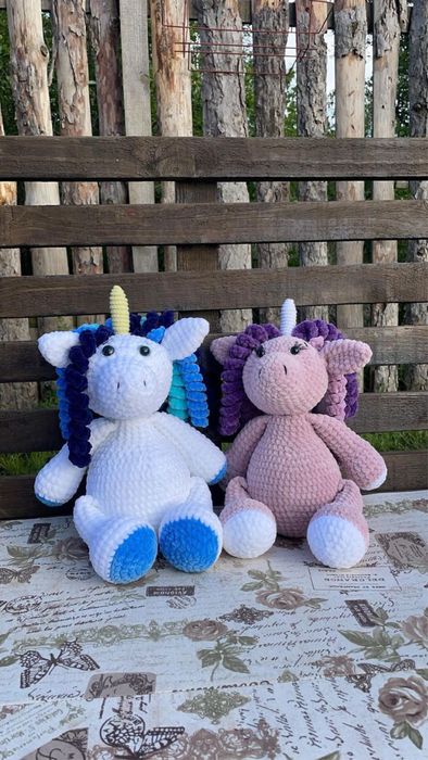 Амигуруми еднорог играчка