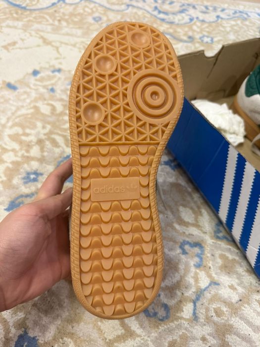 Кроссовки Adidas Samba.