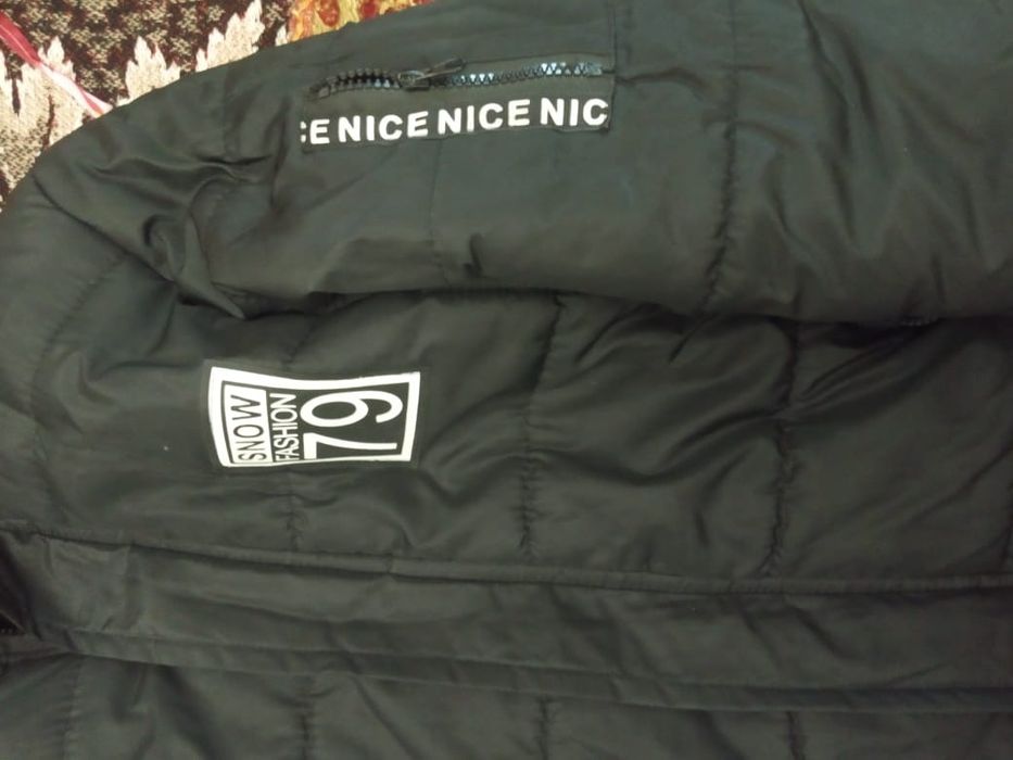 Продам куртки на мальчика