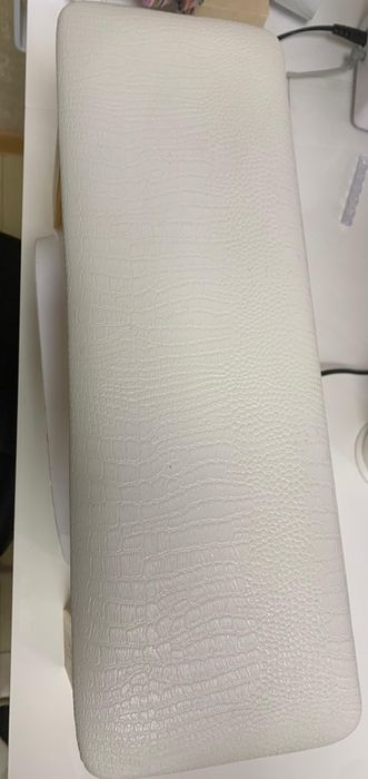 Продам подставку для рук.3500