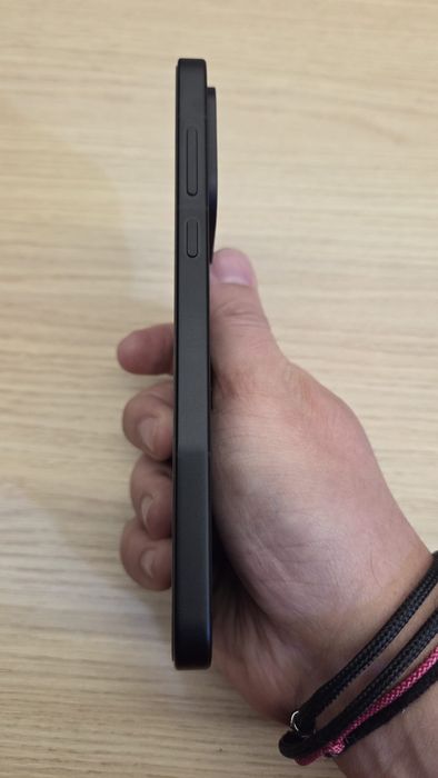 OnePlus 15, garantie inca 21 de luni, 10/10, impecabil