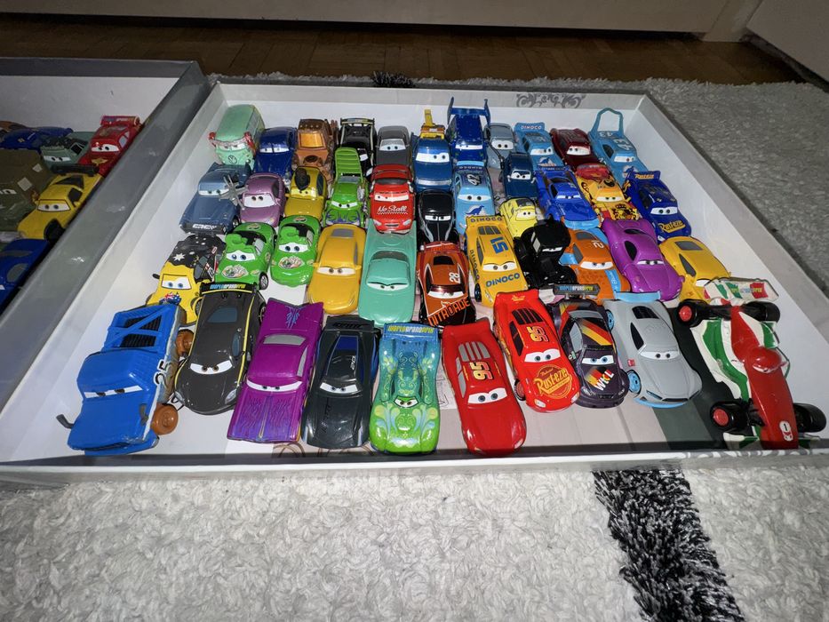 Colectie masinute CARS - Disney