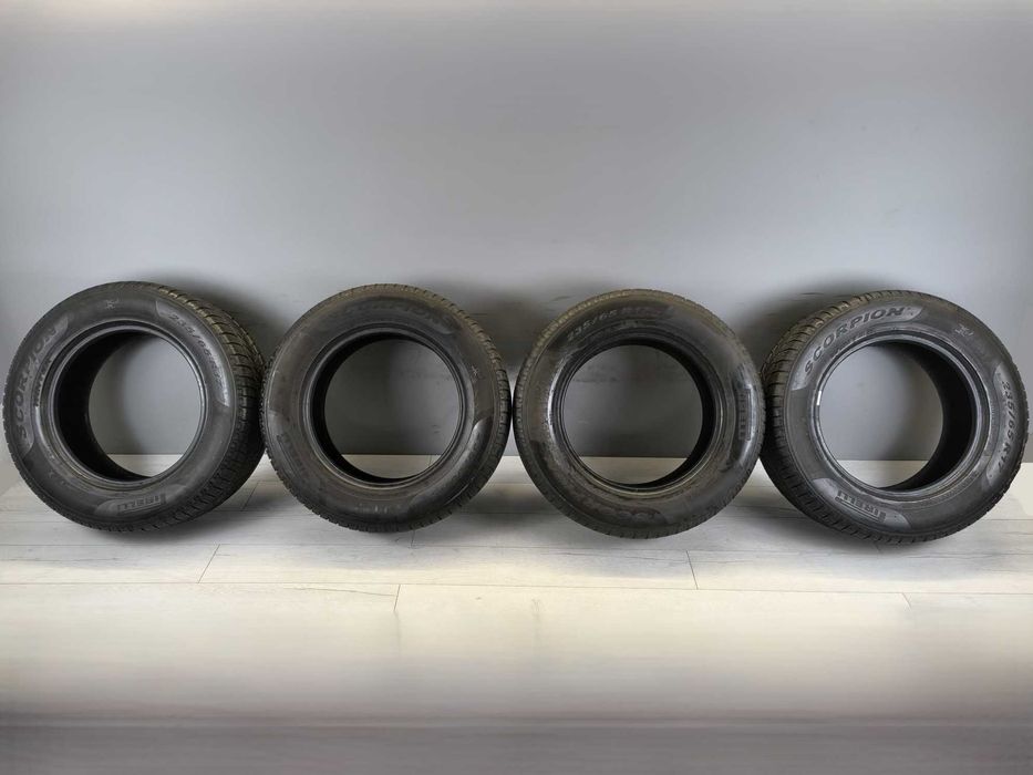 Anvelope 235/65 R17 iarna, Pirelli, DOT 2022