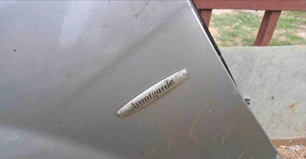 Aripi fata Mercedes C220 w204