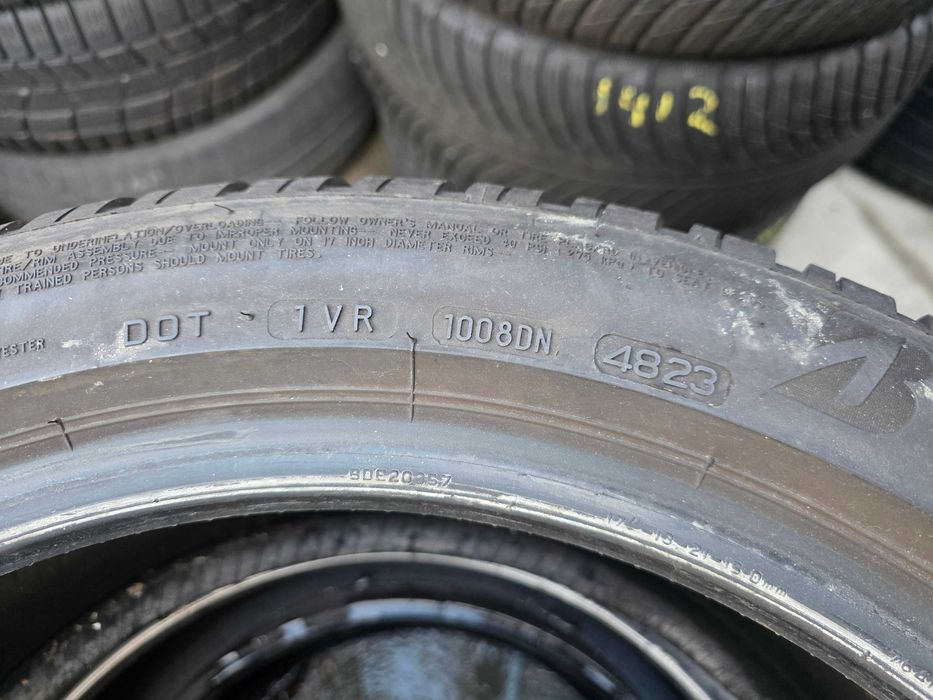 2бр Зимни гуми 205 50 17 - Bridgestone - DOT 2023