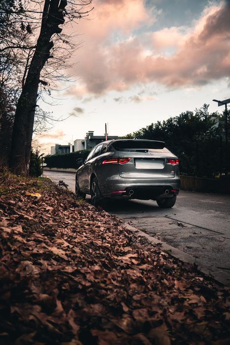 Jaguar F-pace S /ACC+ обсух/FULL/pano/alcantara/всички екстри за модел