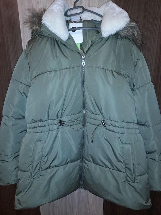 Топло зимно дамско яке от Италия