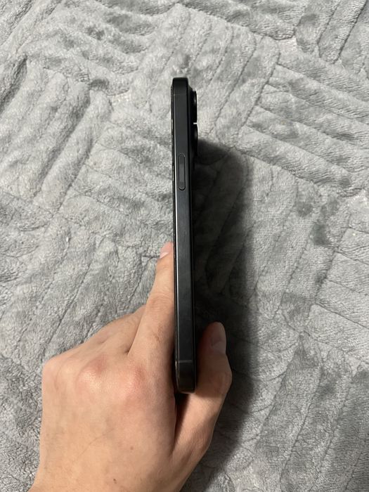 Продам Iphone 15 Pro Max